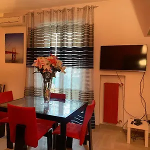 https://la-porta-accanto.barihotels.org